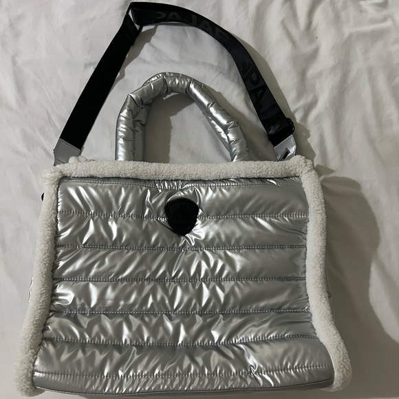 Women's White Faux Fur Trim Metallic Silver Quilted Tote - Picture 2 of 8